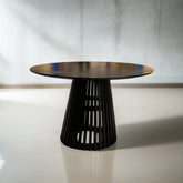 Eettafel Nairobi Rond | Zwart Acaciahout 140x140x76cm
